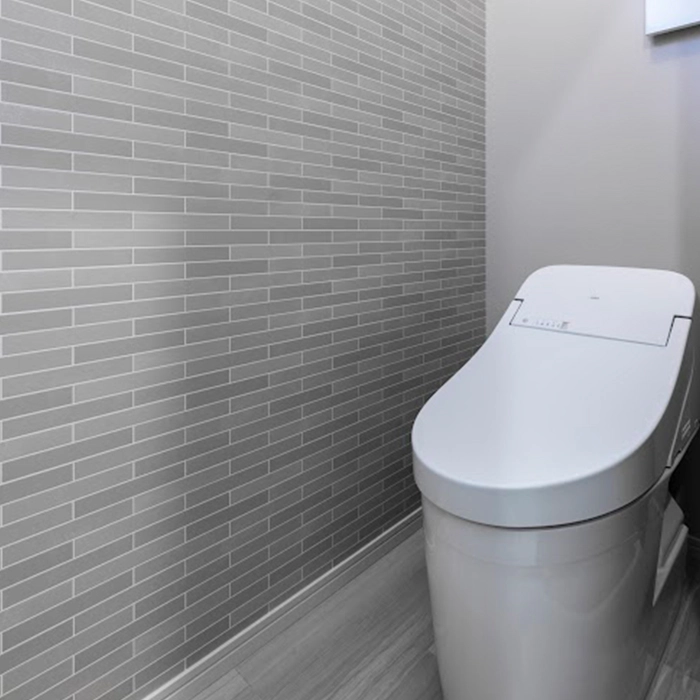 1F TOILET